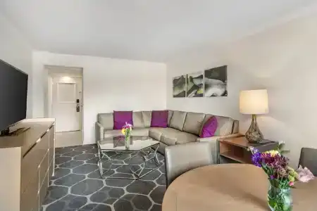 Royal Sonesta Houston Galleria - 79
