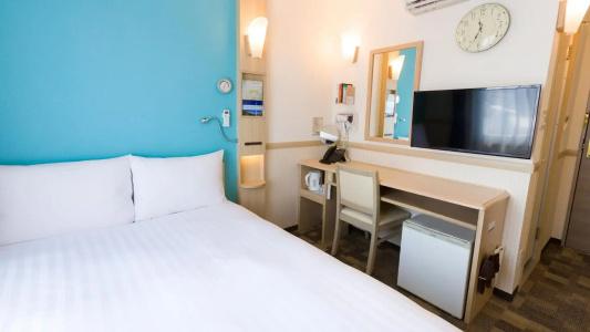 Toyoko Inn Chiba Makuhari - 11