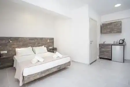 Anika Studios - 87
