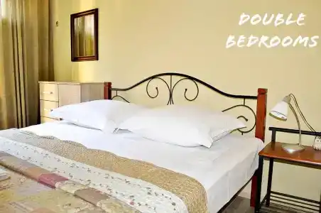 Red Fox Guesthouse - 25