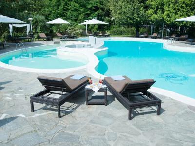 Grand & La Pace Spa - 13