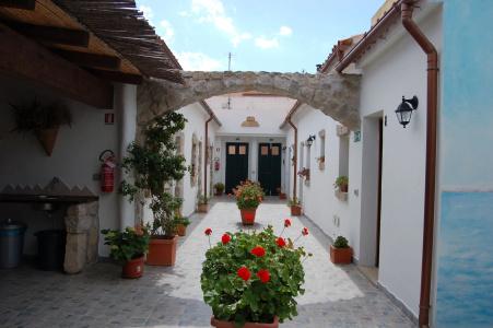 Olbia Domus Inn - 11