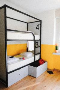 lo Hostel - 13