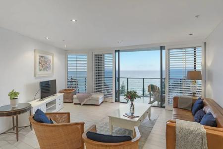 Ambience on Burleigh Beach - 122