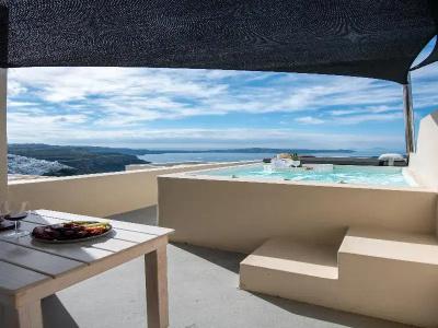 Caldera Cliff Illusion - 161