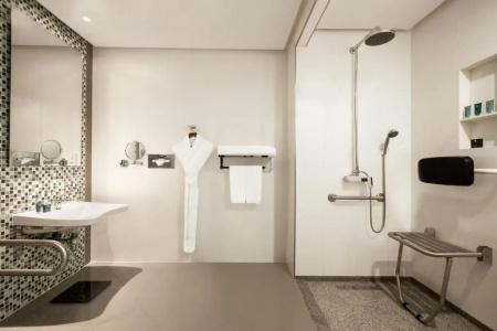 Wyndham Garden - 53