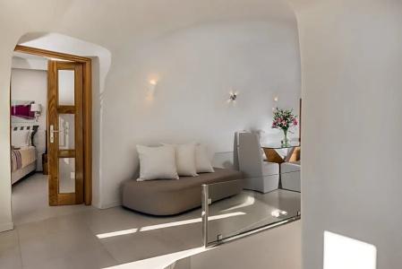 Elite Luxury Suites - 117
