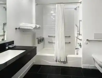 Four Points by Sheraton Manhattan SoHo Village - 35