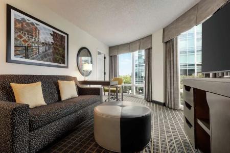 Hampton Inn & Suites-Downtown-Riverplace - 97