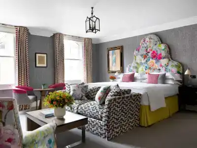 Charlotte Street, Firmdales - 53