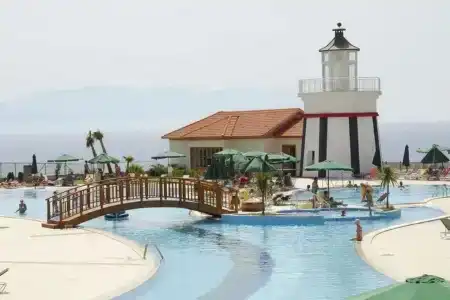 Sealight Resort - 2
