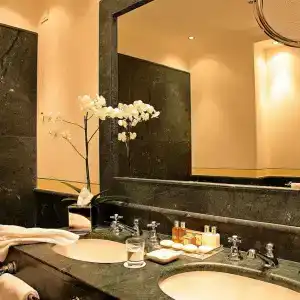 Grand Majestic - 8