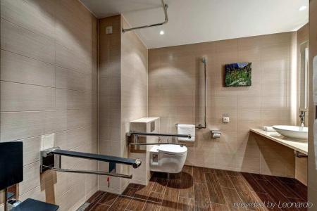 Hilton Garden Inn Davos - 9