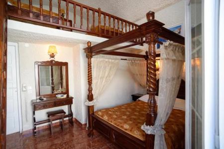 Porto Perissa - 76