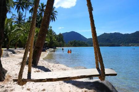 Peninsula Beach Resort - 11