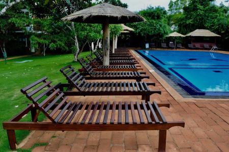 Camellia Resort and Spa - 16