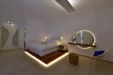 Margie Mykonos - 23