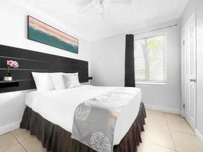 Hollywood Beachs - 103