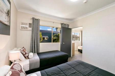 Cairns Queens Court - 39