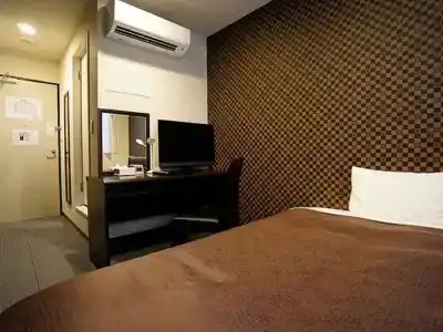 Livemax-Ekimae - 21