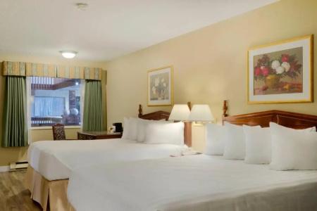 Days Inn by Wyndham - 32
