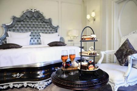 Ambassadori Hotel Tbilisi - 95