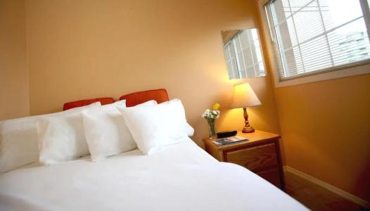 Times Square Suites - 72