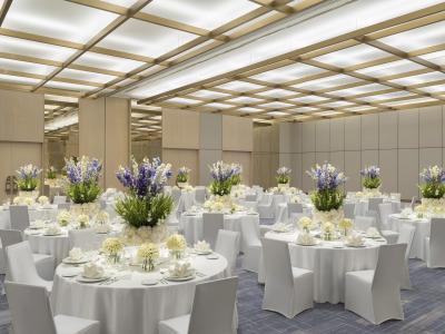 Four Seasons Bengaluru At Embassy One - 13