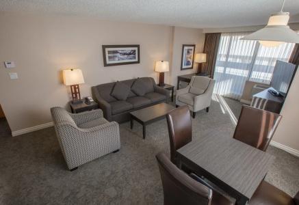 The Embassy Inn - 81