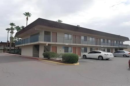 Super Inn - 0