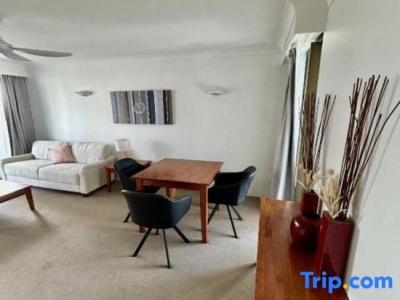 Pacific Broadbeach - 24