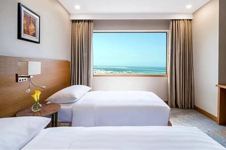 Hyatt Regency Dubai - Corniche - 39