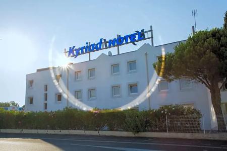 Kyriad Montpellier Sud - A709 - 76