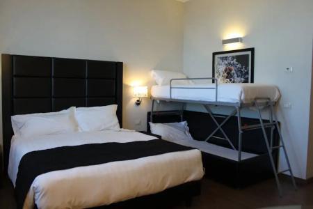 Holiday Inn Genoa City, An Ihg - 51