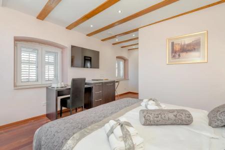Palace Suites Heritage - 3