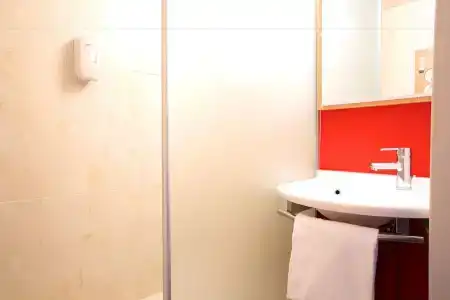 b&b hôTel Hyeres - 27