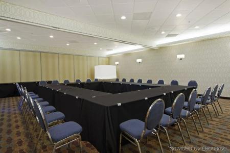 Hampton Inn & Suites by Hilton University NW - 18