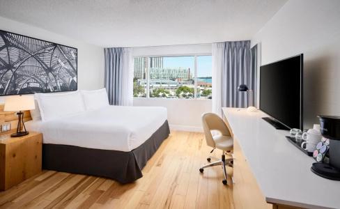 Radisson Blu Downtown - 1