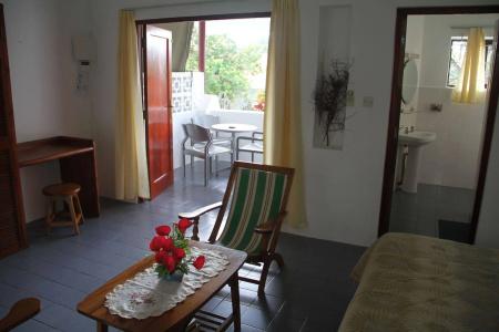 Daniella's Bungalows - 0