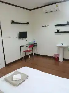 Pro Chill Krabi Guesthouse - 9