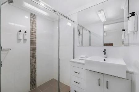 Ultiqa Beach Haven On Broadbeach - 255