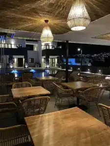 Onyx & Suites - 21