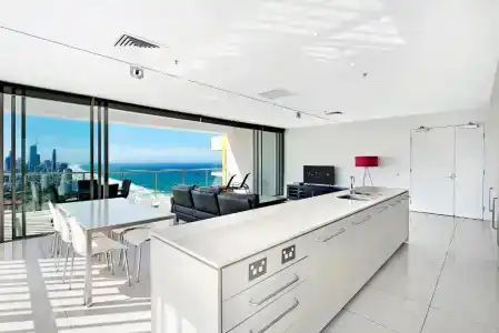 Ultiqa Air On Broadbeach - 232