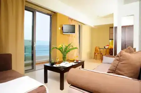 Steris Elegant Beach & - 40