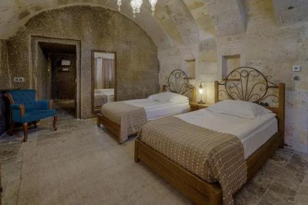 Hera Cave Suites - 98