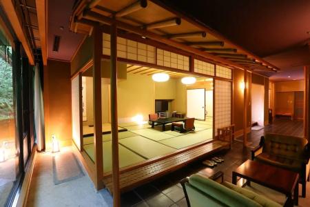 Tsubaki - 121