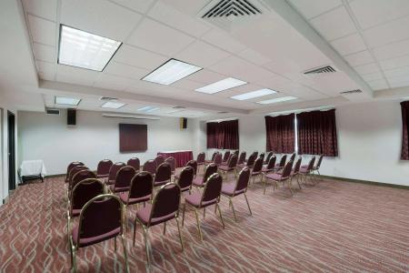Quality Inn Grand Suites Bellingham - 16