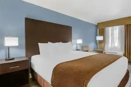 Best Western InnSuites Tucson Foothills & Suites - 64