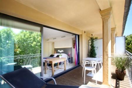 Hôtel Les Deux Garçons ( ex - Hôtel de Gantès) - 31