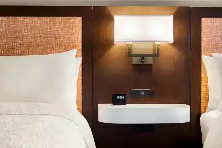 Hampton Inn & Suites West - 50
